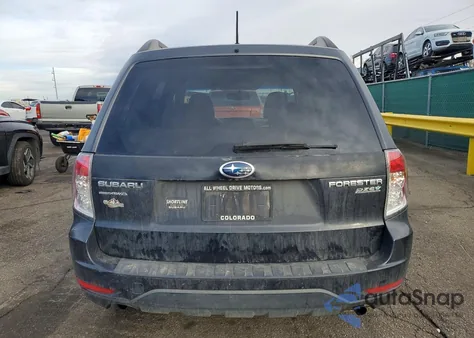 2010 Subaru Forester 2.5X Premium z USA, uszkodzony, nr VIN JF2SH6CC0AH771458